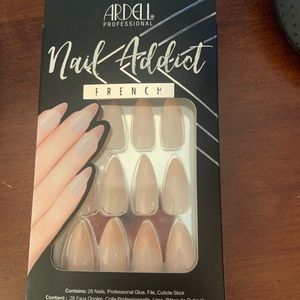 Ardell Nail Addict False Nails - Nude French - 28ct
